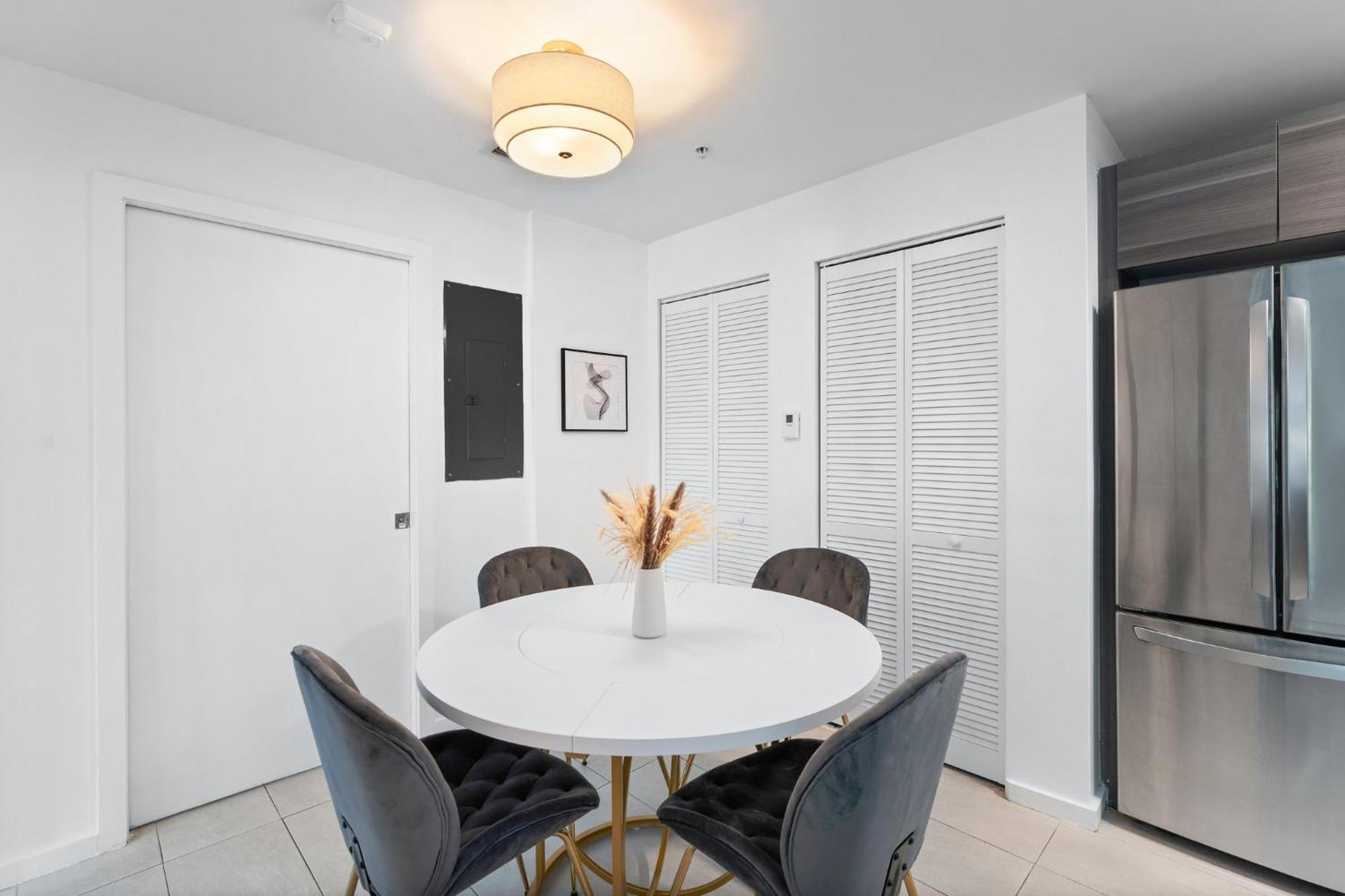 Modern Apartment In Edgewater Miami Chambre photo