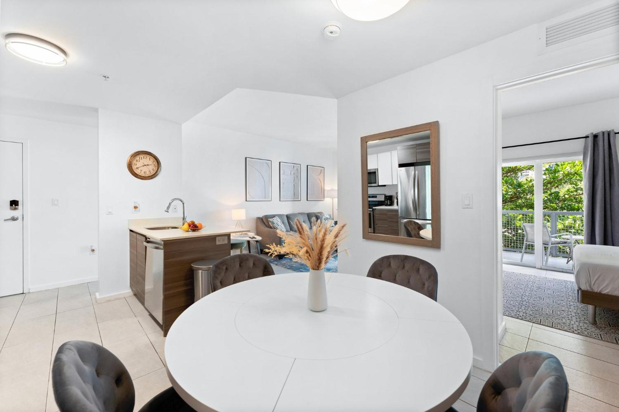Modern Apartment In Edgewater Miami Chambre photo